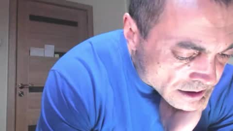 Laz online show from November 13, 2025, 7:13 pm