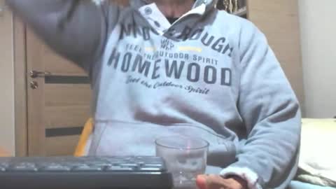 Laz online show from December 2, 2025, 8:30 am