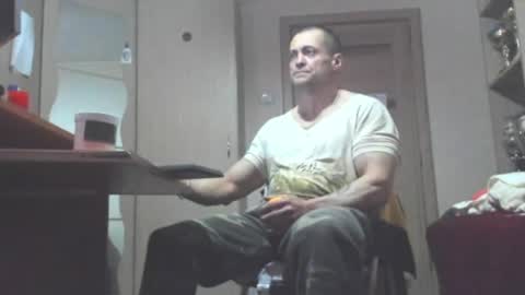 Laz online show from April 9, 2026, 8:20 am