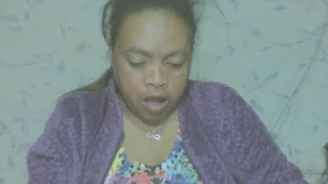 Snapshot of carinesexy69 chatting on July 28, 2026, 12:48 pm carinesexy69 online show from July 28, 2026, 12:48 pm