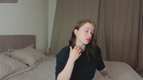 Elena online show from November 22, 2025, 10:58 am