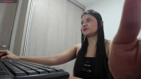 caritodior1 online show from February 26, 2025, 12:03 pm