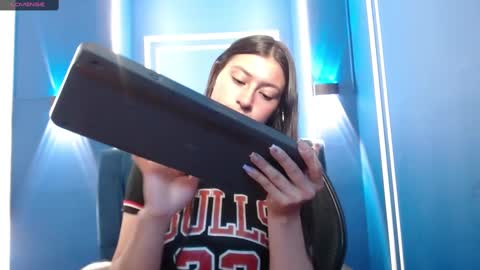 Carito online show from November 22, 2025, 3:49 am