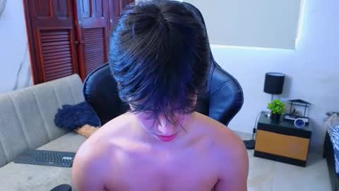 carl_dixon online show from December 15, 2025, 1:37 pm