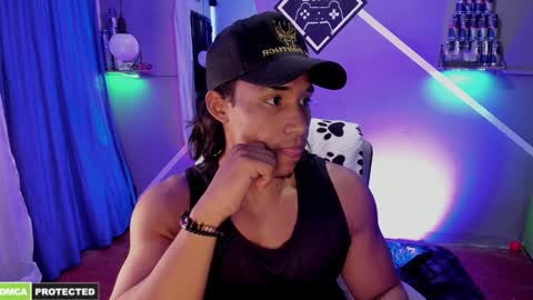 Snapshot of carl_smithh chatting on December 5, 2024, 5:26 am Carl online show from December 5, 2024, 5:26 am