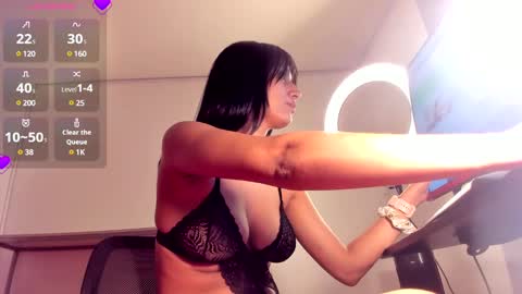 carla and robert online show from December 28, 2024, 11:37 pm