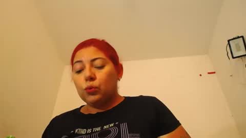 Snapshot of carla_prestige chatting on June 26, 2026, 3:27 pm carla_prestige online show from June 26, 2026, 3:27 pm