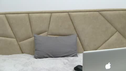 sexy online show from May 20, 2026, 8:26 pm