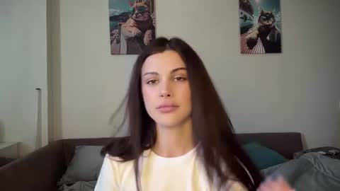 Snapshot of carlaiacovone chatting on July 12, 2026, 4:31 pm Alina online show from July 12, 2026, 4:31 pm
