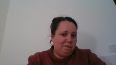 Snapshot of carlaruth chatting on November 19, 2025, 5:02 pm Carlaruth online show from November 19, 2025, 5:02 pm