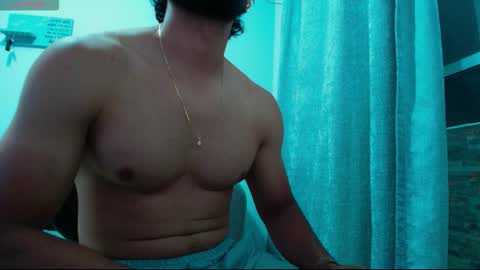 sebasfit online show from November 16, 2025, 11:54 pm