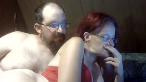 carleeswoman08 online show from July 16, 2026, 1:22 am