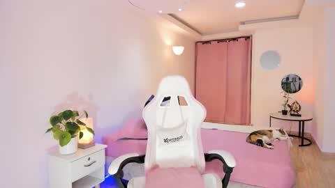 Snapshot of carleewinter chatting on February 28, 2026, 2:34 am Alejandra online show from February 28, 2026, 2:34 am