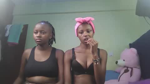 carlex_ online show from October 19, 2025, 8:15 am