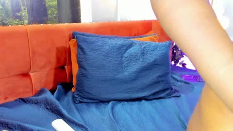    online show from December 11, 2024, 1:05 am