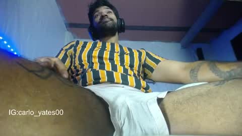 Snapshot of carlo_yates27 chatting on May 6, 2026, 7:41 pm carlo yates thx for help me to reach 100 thumps up online show from May 6, 2026, 7:41 pm