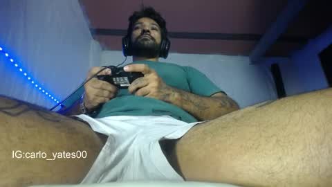 Snapshot of carlo_yates27 chatting on May 9, 2026, 5:18 pm carlo yates thx for help me to reach 100 thumps up online show from May 9, 2026, 5:18 pm
