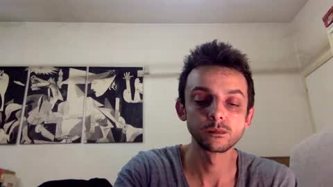 Carlos online show from March 4, 2025, 7:43 pm