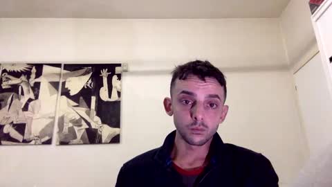 Carlos online show from October 31, 2025, 9:49 pm