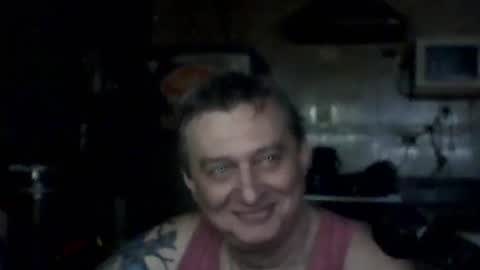 carlos712009 online show from February 15, 2026, 6:32 am