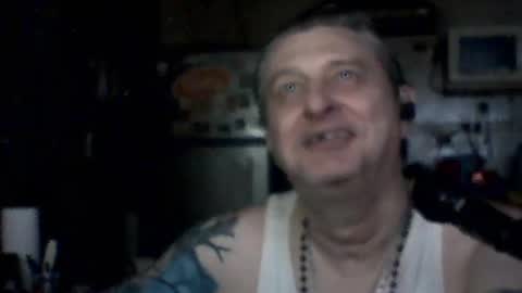 carlos712009 online show from March 17, 2026, 4:06 am