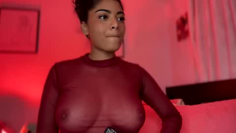 Littlecarly  online show from March 9, 2025, 2:50 am