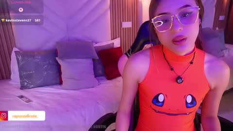 Snapshot of carmendsine chatting on February 26, 2026, 4:17 pm carmendsine online show from February 26, 2026, 4:17 pm