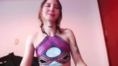 carmennrusso online show from February 13, 2025, 11:37 pm