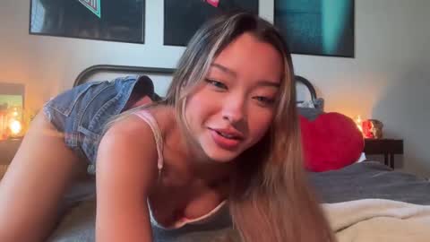 Snapshot of carmenxrose chatting on February 14, 2025, 8:15 pm carmenxrose online show from February 14, 2025, 8:15 pm