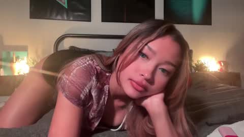 Snapshot of carmenxrose chatting on February 16, 2025, 2:53 am carmenxrose online show from February 16, 2025, 2:53 am