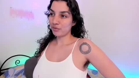 Snapshot of carmesix__ chatting on December 11, 2024, 9:01 pm carmesix__ online show from December 11, 2024, 9:01 pm