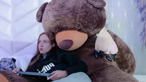 caro_adams1 online show from January 16, 2026, 11:36 am