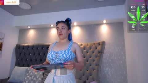 Caro Fisher online show from April 5, 2026, 1:08 pm