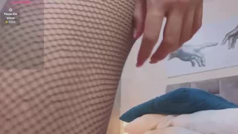 caro_lovings online show from May 7, 2026, 3:34 am