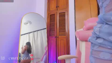 Snapshot of caro_martinezz chatting on July 7, 2026, 5:21 am online show from July 7, 2026, 5:21 am