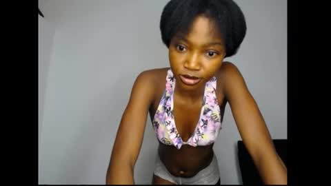 Snapshot of carobaby8 chatting on June 22, 2026, 4:09 am caroline online show from June 22, 2026, 4:09 am