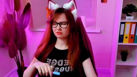 Snapshot of carol_carmen chatting on March 5, 2026, 2:13 pm Carol online show from March 5, 2026, 2:13 pm