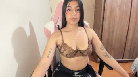 Snapshot of carol_gomez73 chatting on May 4, 2026, 5:47 am carol gomez73 online show from May 4, 2026, 5:47 am