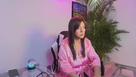 Snapshot of carol_miss2 chatting on November 7, 2025, 10:59 am CAROL online show from November 7, 2025, 10:59 am