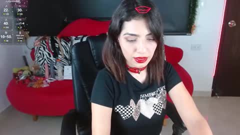 Snapshot of carolaine69_ chatting on January 2, 2025, 1:51 pm Caroline online show from January 2, 2025, 1:51 pm