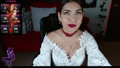 Snapshot of carolaine69_ chatting on October 9, 2025, 1:42 pm Caroline online show from October 9, 2025, 1:42 pm