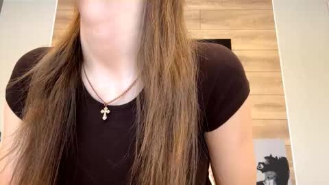 Snapshot of carolecronan chatting on February 9, 2026, 6:39 am Lisa online show from February 9, 2026, 6:39 am