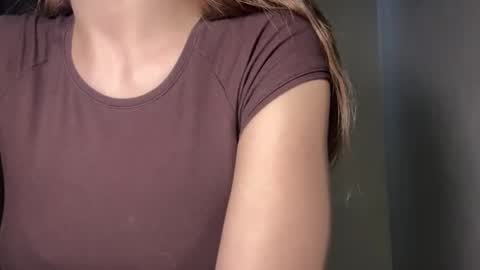 Snapshot of carolecronan chatting on February 27, 2026, 8:14 am Lisa online show from February 27, 2026, 8:14 am