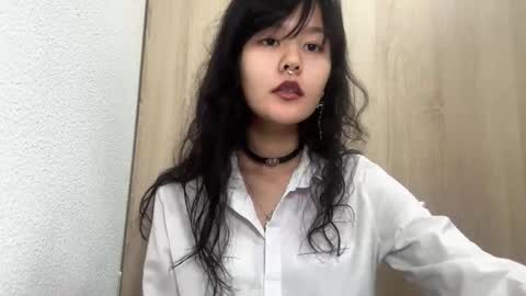 Snapshot of carolfreer chatting on November 9, 2025, 1:20 pm Kim online show from November 9, 2025, 1:20 pm