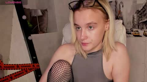 Carol online show from November 12, 2025, 10:20 pm