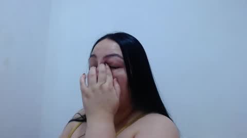 carolina_zabala_19 online show from April 17, 2026, 9:29 pm