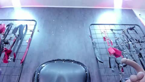 carolina online show from November 4, 2025, 8:19 pm