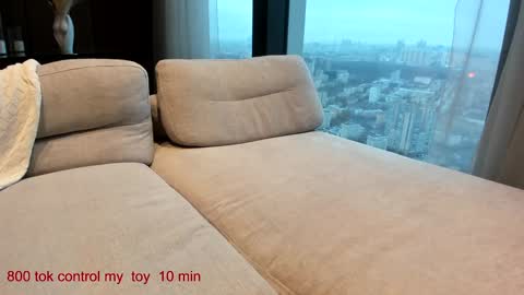 Snapshot of carolinaherera chatting on January 17, 2025, 11:06 am Lina.I will online 1 December online show from January 17, 2025, 11:06 am