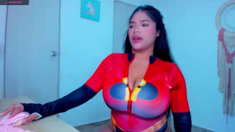 Carolina online show from October 20, 2025, 1:44 pm