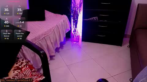 carolina online show from October 3, 2025, 1:46 am